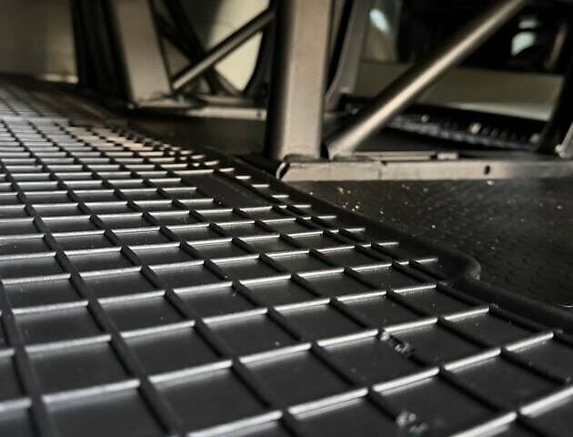 Опель Виваро, объемом двигателя 2 л и пробегом 287 тыс. км за 13950 $, фото 122 на Automoto.ua