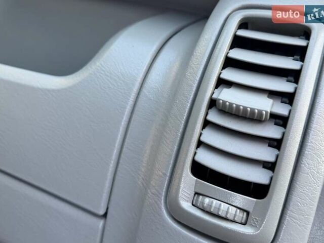 Опель Виваро, объемом двигателя 2 л и пробегом 287 тыс. км за 13950 $, фото 59 на Automoto.ua