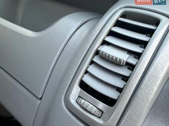 Опель Виваро, объемом двигателя 2 л и пробегом 287 тыс. км за 13950 $, фото 131 на Automoto.ua