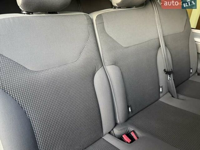 Опель Виваро, объемом двигателя 2 л и пробегом 287 тыс. км за 13950 $, фото 56 на Automoto.ua