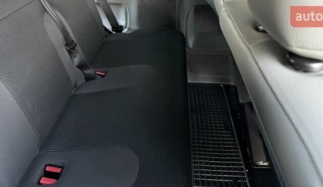 Опель Виваро, объемом двигателя 2 л и пробегом 287 тыс. км за 13950 $, фото 57 на Automoto.ua