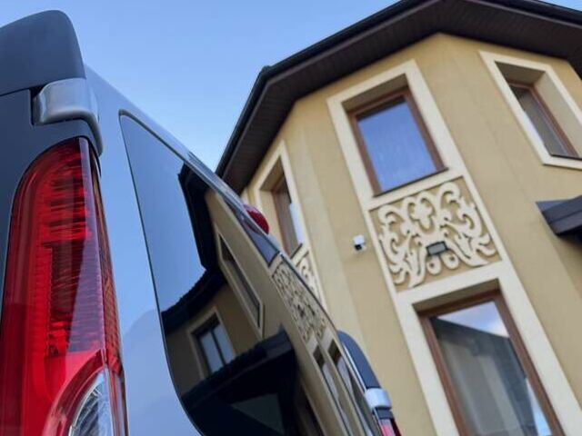 Опель Виваро, объемом двигателя 2 л и пробегом 287 тыс. км за 13950 $, фото 19 на Automoto.ua