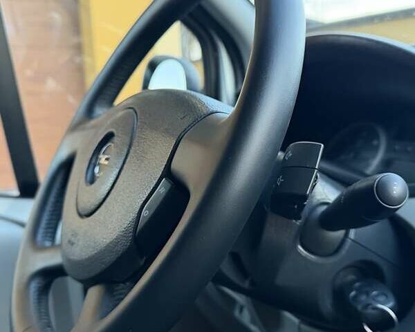 Опель Виваро, объемом двигателя 2 л и пробегом 287 тыс. км за 13950 $, фото 138 на Automoto.ua
