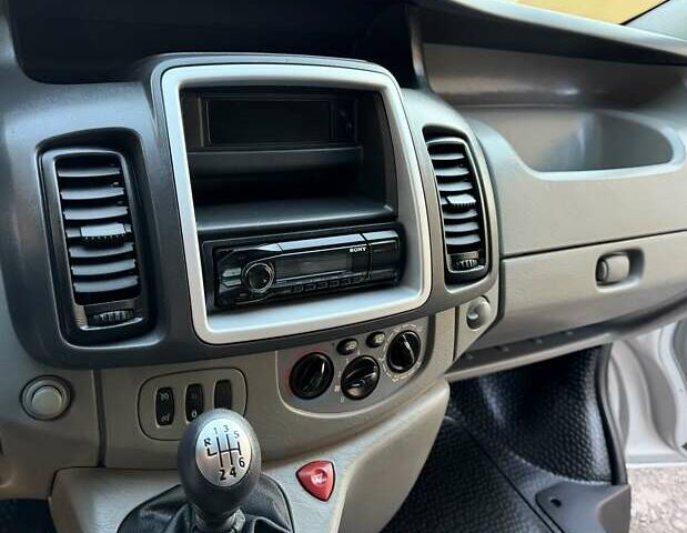 Опель Виваро, объемом двигателя 2 л и пробегом 287 тыс. км за 13950 $, фото 42 на Automoto.ua