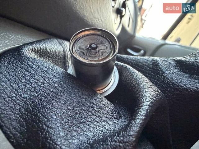Опель Виваро, объемом двигателя 2 л и пробегом 287 тыс. км за 13950 $, фото 86 на Automoto.ua