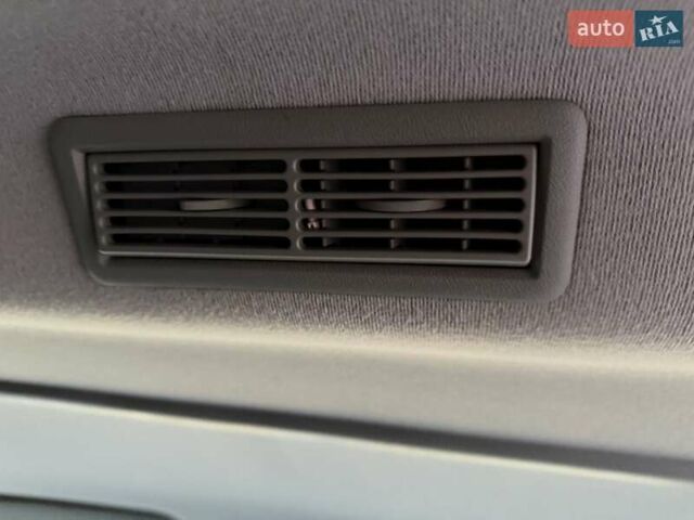 Опель Виваро, объемом двигателя 2 л и пробегом 287 тыс. км за 13950 $, фото 112 на Automoto.ua