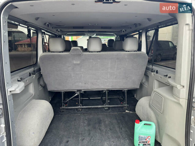 Опель Виваро, объемом двигателя 0 л и пробегом 300 тыс. км за 14500 $, фото 15 на Automoto.ua