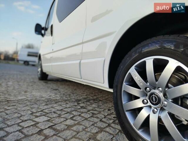 Опель Віваро, об'ємом двигуна 2 л та пробігом 259 тис. км за 13950 $, фото 73 на Automoto.ua