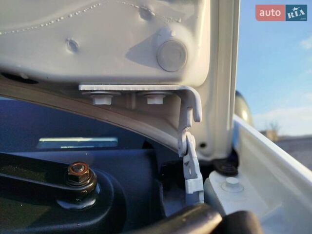Опель Віваро, об'ємом двигуна 2 л та пробігом 259 тис. км за 13950 $, фото 60 на Automoto.ua