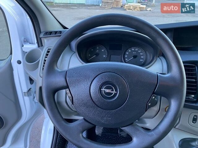 Опель Виваро, объемом двигателя 2 л и пробегом 258 тыс. км за 14290 $, фото 17 на Automoto.ua