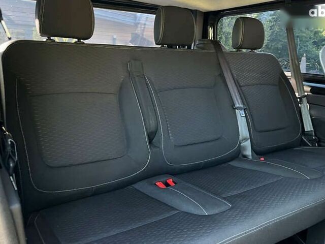 Опель Виваро, объемом двигателя 1.6 л и пробегом 270 тыс. км за 17300 $, фото 12 на Automoto.ua