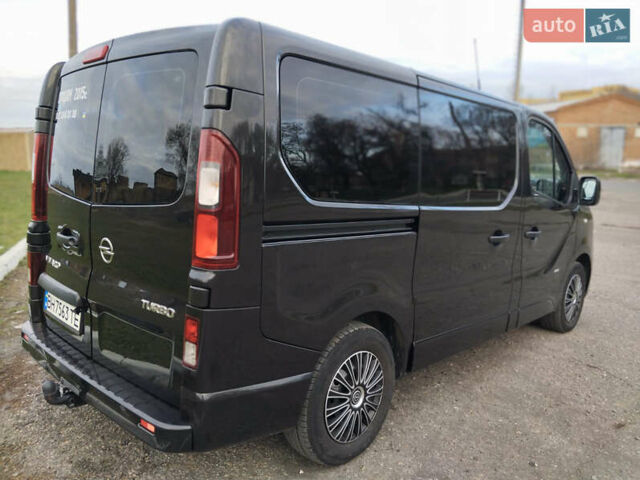 Опель Виваро, объемом двигателя 1.6 л и пробегом 305 тыс. км за 14000 $, фото 2 на Automoto.ua