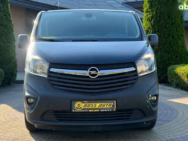 Опель Виваро, объемом двигателя 1.6 л и пробегом 270 тыс. км за 17300 $, фото 1 на Automoto.ua