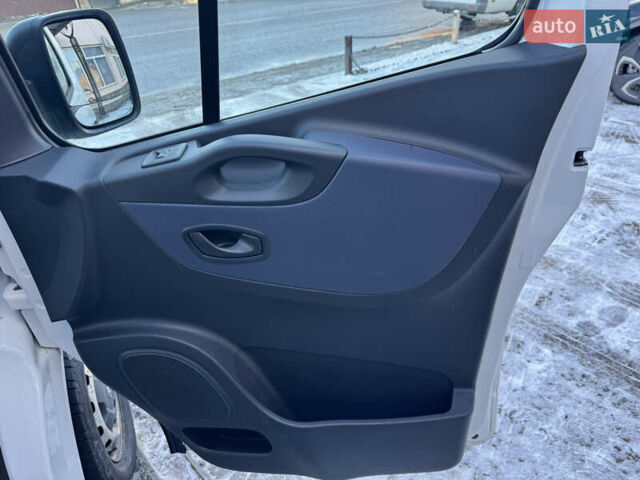 Опель Виваро, объемом двигателя 1.6 л и пробегом 250 тыс. км за 11600 $, фото 36 на Automoto.ua