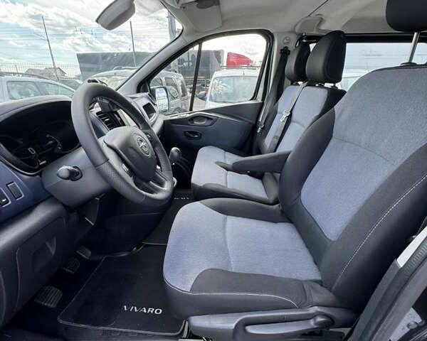 Опель Виваро, объемом двигателя 1.6 л и пробегом 165 тыс. км за 19700 $, фото 10 на Automoto.ua