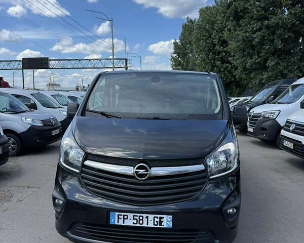 Опель Виваро, объемом двигателя 1.6 л и пробегом 165 тыс. км за 19700 $, фото 1 на Automoto.ua