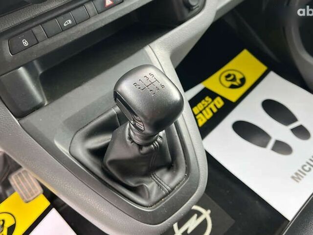 Опель Виваро, объемом двигателя 2 л и пробегом 158 тыс. км за 17600 $, фото 11 на Automoto.ua