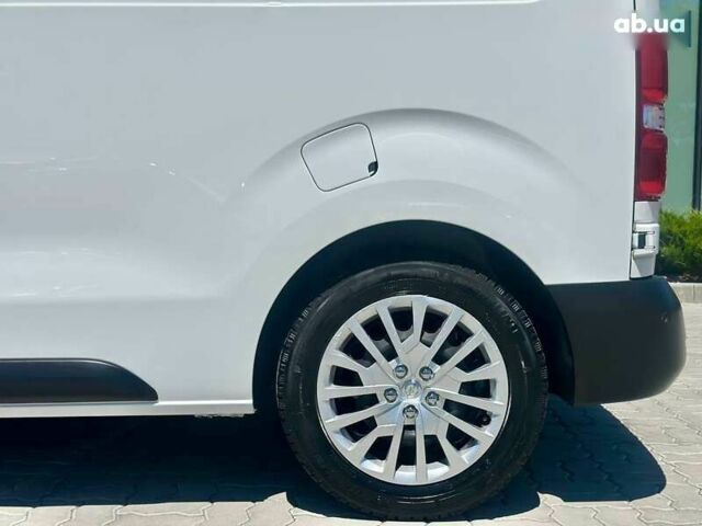 Опель Виваро, объемом двигателя 1.5 л и пробегом 82 тыс. км за 19900 $, фото 6 на Automoto.ua