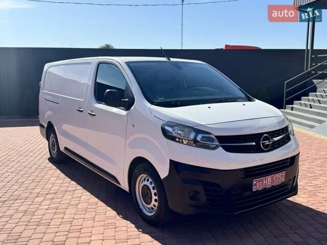 Опель Виваро, объемом двигателя 2 л и пробегом 224 тыс. км за 18300 $, фото 4 на Automoto.ua