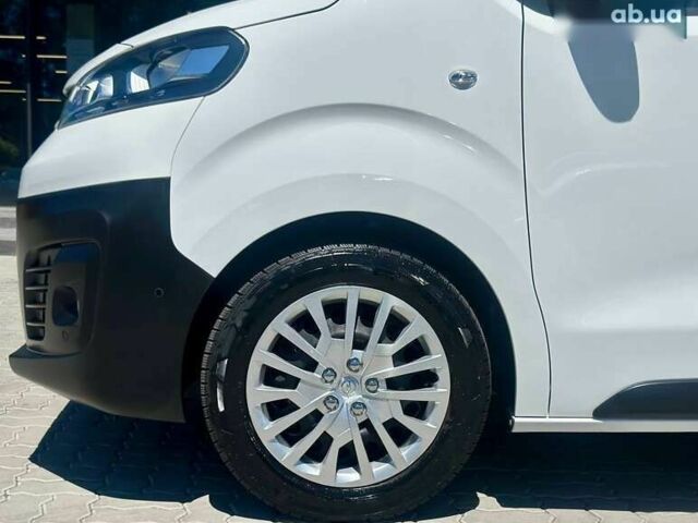 Опель Виваро, объемом двигателя 1.5 л и пробегом 82 тыс. км за 19900 $, фото 5 на Automoto.ua