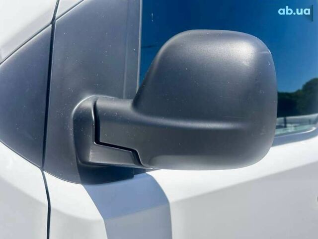 Опель Віваро, об'ємом двигуна 1.5 л та пробігом 82 тис. км за 18900 $, фото 11 на Automoto.ua