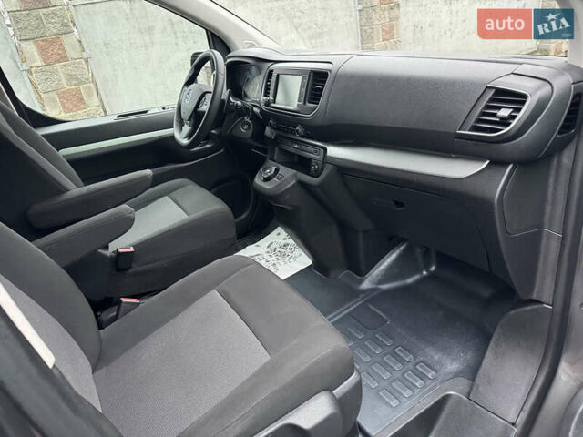 Опель Виваро, объемом двигателя 2 л и пробегом 217 тыс. км за 21550 $, фото 14 на Automoto.ua