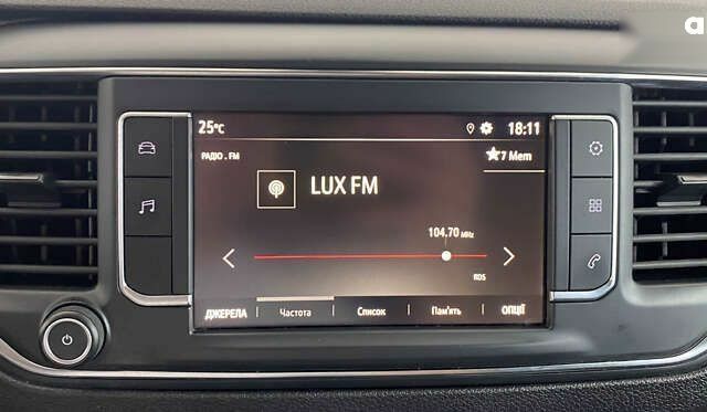 Опель Віваро, об'ємом двигуна 2 л та пробігом 168 тис. км за 17950 $, фото 20 на Automoto.ua