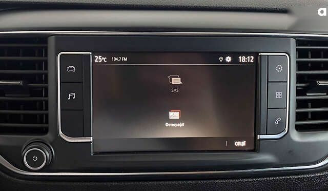 Опель Віваро, об'ємом двигуна 2 л та пробігом 168 тис. км за 17950 $, фото 25 на Automoto.ua