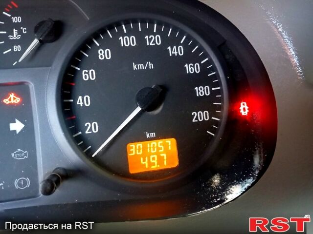 Опель Виваро, объемом двигателя 1.9 л и пробегом 300 тыс. км за 6000 $, фото 8 на Automoto.ua