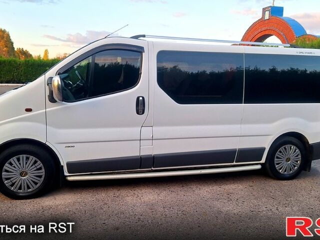 Опель Виваро, объемом двигателя 1.9 л и пробегом 490 тыс. км за 6000 $, фото 1 на Automoto.ua
