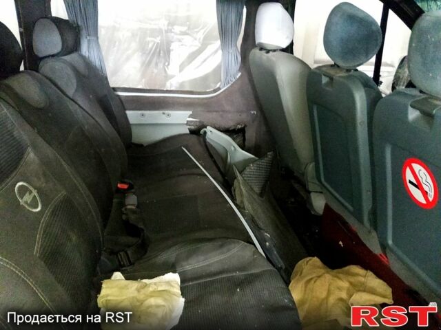 Опель Виваро, объемом двигателя 1.9 л и пробегом 0 тыс. км за 2000 $, фото 9 на Automoto.ua