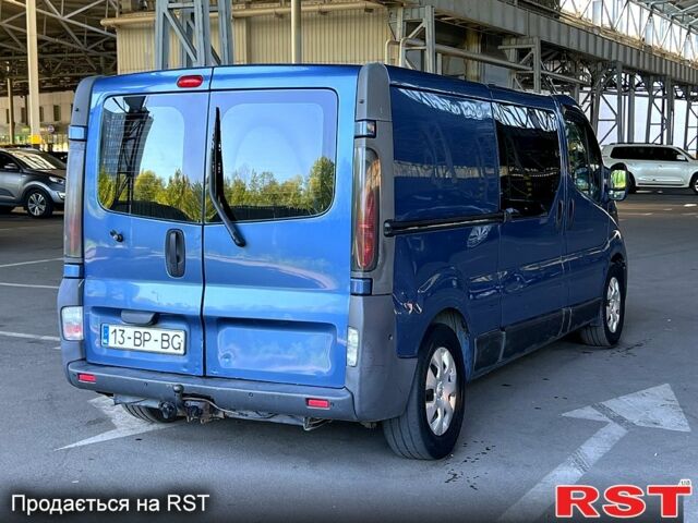 Опель Віваро, об'ємом двигуна 2.5 л та пробігом 323 тис. км за 3600 $, фото 1 на Automoto.ua