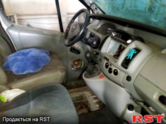 Опель Виваро, объемом двигателя 1.9 л и пробегом 0 тыс. км за 2000 $, фото 7 на Automoto.ua