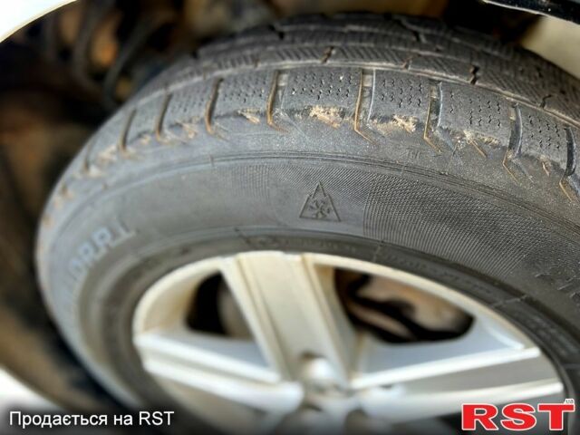 Опель Виваро, объемом двигателя 1.9 л и пробегом 485 тыс. км за 6799 $, фото 8 на Automoto.ua