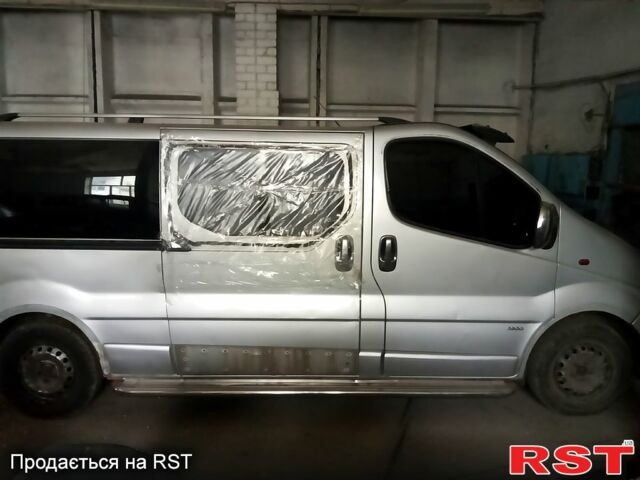 Опель Виваро, объемом двигателя 1.9 л и пробегом 0 тыс. км за 2000 $, фото 1 на Automoto.ua