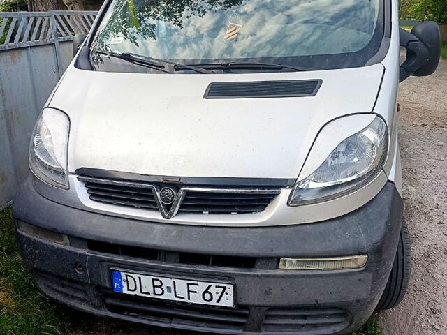 Опель Виваро, объемом двигателя 1.9 л и пробегом 260 тыс. км за 3700 $, фото 1 на Automoto.ua