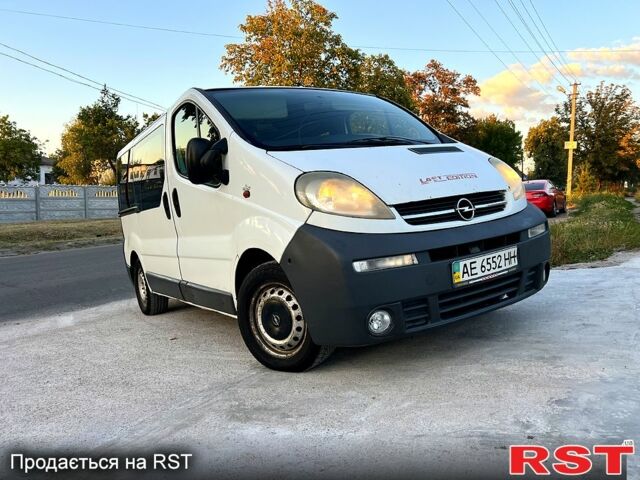 Опель Виваро, объемом двигателя 1.9 л и пробегом 350 тыс. км за 5900 $, фото 6 на Automoto.ua