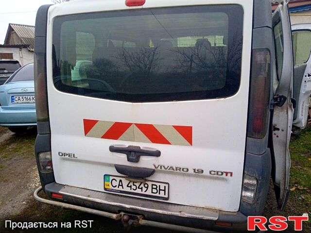 Опель Виваро, объемом двигателя 1.9 л и пробегом 0 тыс. км за 7000 $, фото 1 на Automoto.ua