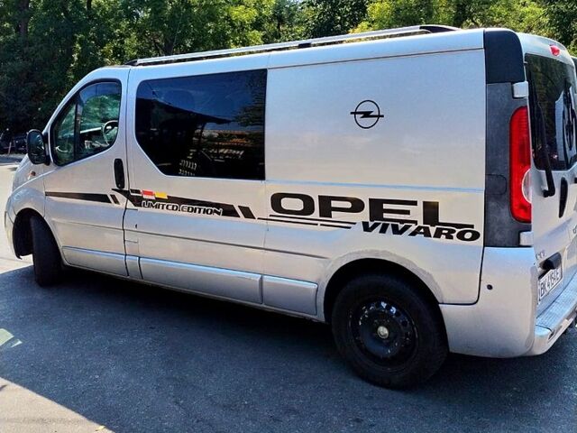 Опель Виваро, объемом двигателя 2.5 л и пробегом 350 тыс. км за 8400 $, фото 3 на Automoto.ua
