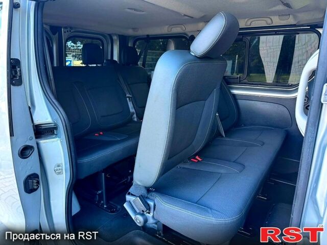 Опель Виваро, объемом двигателя 1.6 л и пробегом 128 тыс. км за 11800 $, фото 7 на Automoto.ua