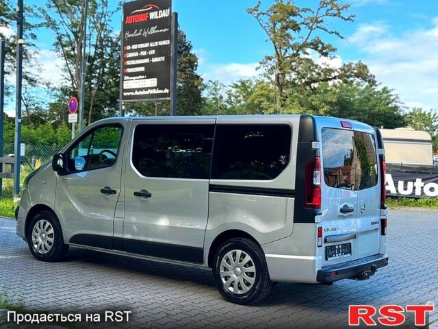 Опель Виваро, объемом двигателя 1.6 л и пробегом 128 тыс. км за 11800 $, фото 4 на Automoto.ua