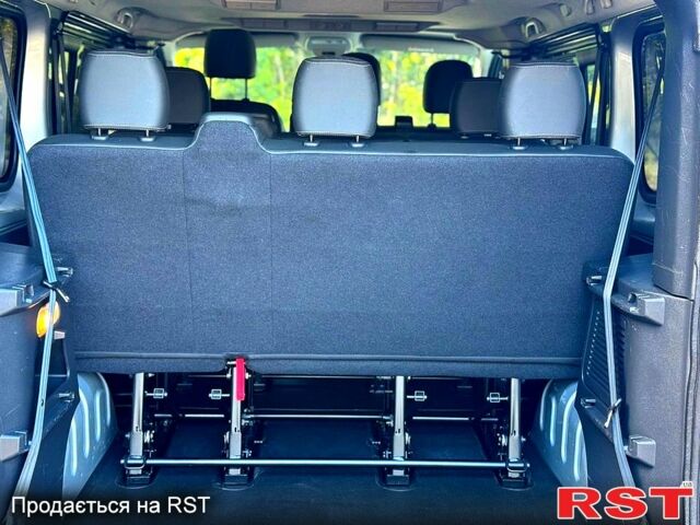Опель Виваро, объемом двигателя 1.6 л и пробегом 128 тыс. км за 11800 $, фото 9 на Automoto.ua