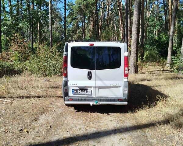 Білий Опель Віваро пас., об'ємом двигуна 1.9 л та пробігом 490 тис. км за 6500 $, фото 8 на Automoto.ua