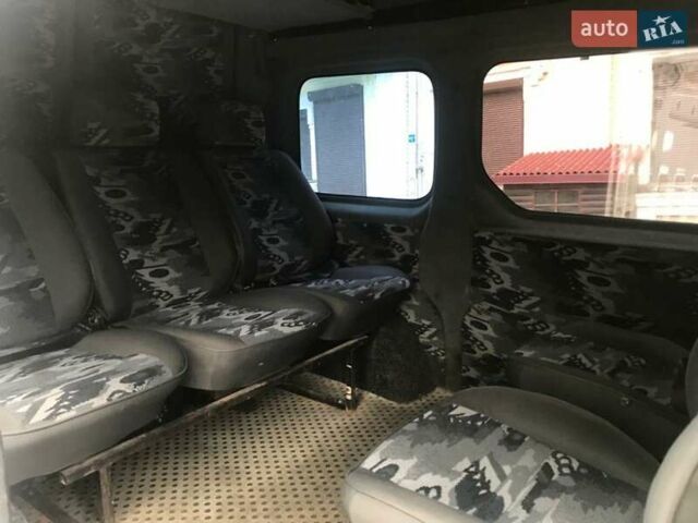 Белый Опель Виваро пасс., объемом двигателя 1.9 л и пробегом 278 тыс. км за 5800 $, фото 5 на Automoto.ua
