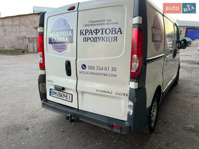 Белый Опель Виваро пасс., объемом двигателя 2 л и пробегом 525 тыс. км за 6100 $, фото 4 на Automoto.ua
