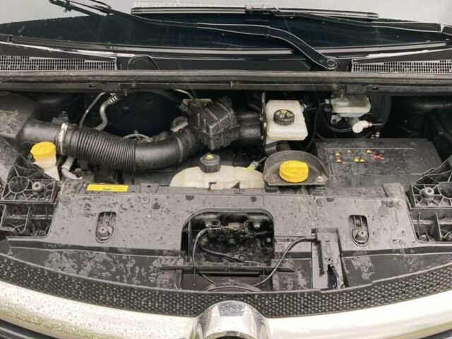Черный Опель Виваро пасс., объемом двигателя 0.16 л и пробегом 170 тыс. км за 18499 $, фото 7 на Automoto.ua