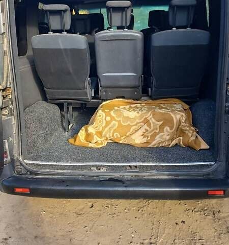 Чорний Опель Віваро пас., об'ємом двигуна 1.87 л та пробігом 375 тис. км за 6800 $, фото 4 на Automoto.ua