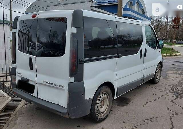 Опель Виваро пасс., объемом двигателя 1.9 л и пробегом 428 тыс. км за 6700 $, фото 6 на Automoto.ua