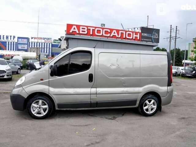 Опель Виваро пасс., объемом двигателя 2 л и пробегом 260 тыс. км за 8500 $, фото 4 на Automoto.ua