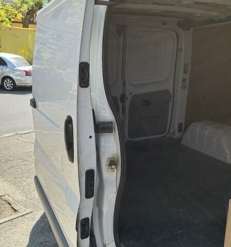 Опель Виваро пасс., объемом двигателя 2 л и пробегом 315 тыс. км за 11000 $, фото 13 на Automoto.ua